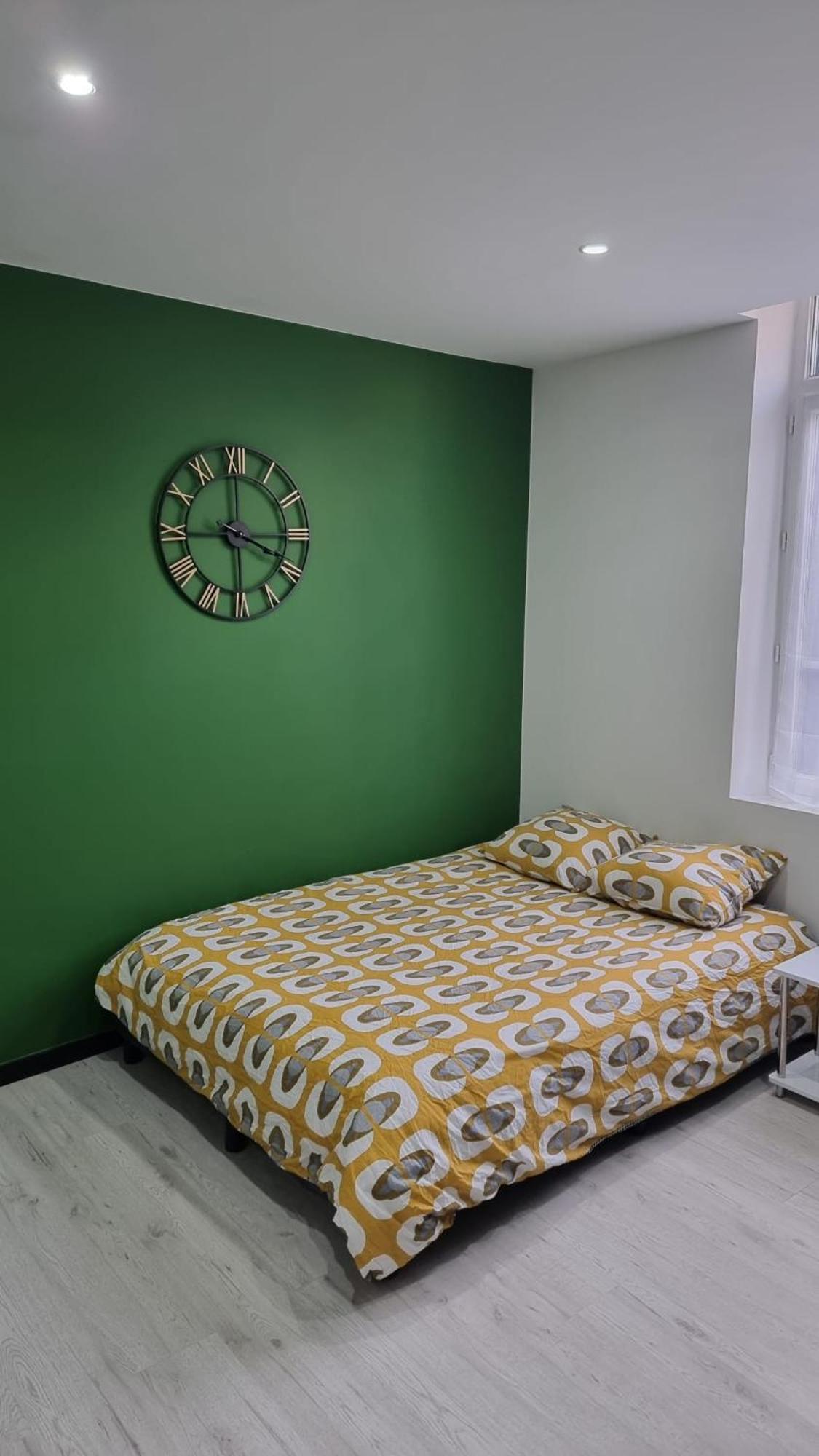Studio Hibiscus Tout Confort, Renove Saint-Quentin  Exteriér fotografie